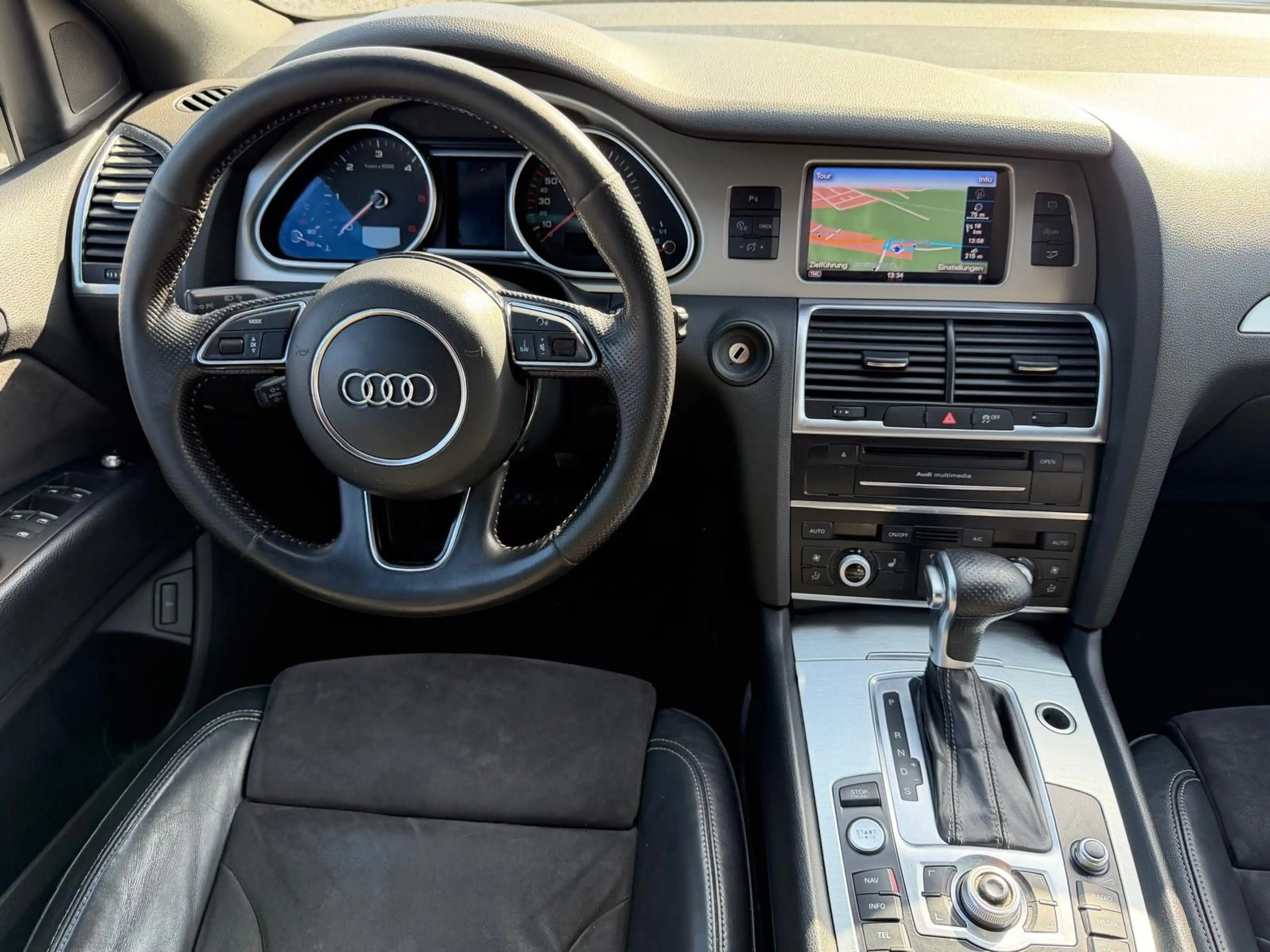 Audi Q7 3.0 TDI quattro Bi-XENON/AHK/PDC — photo 14