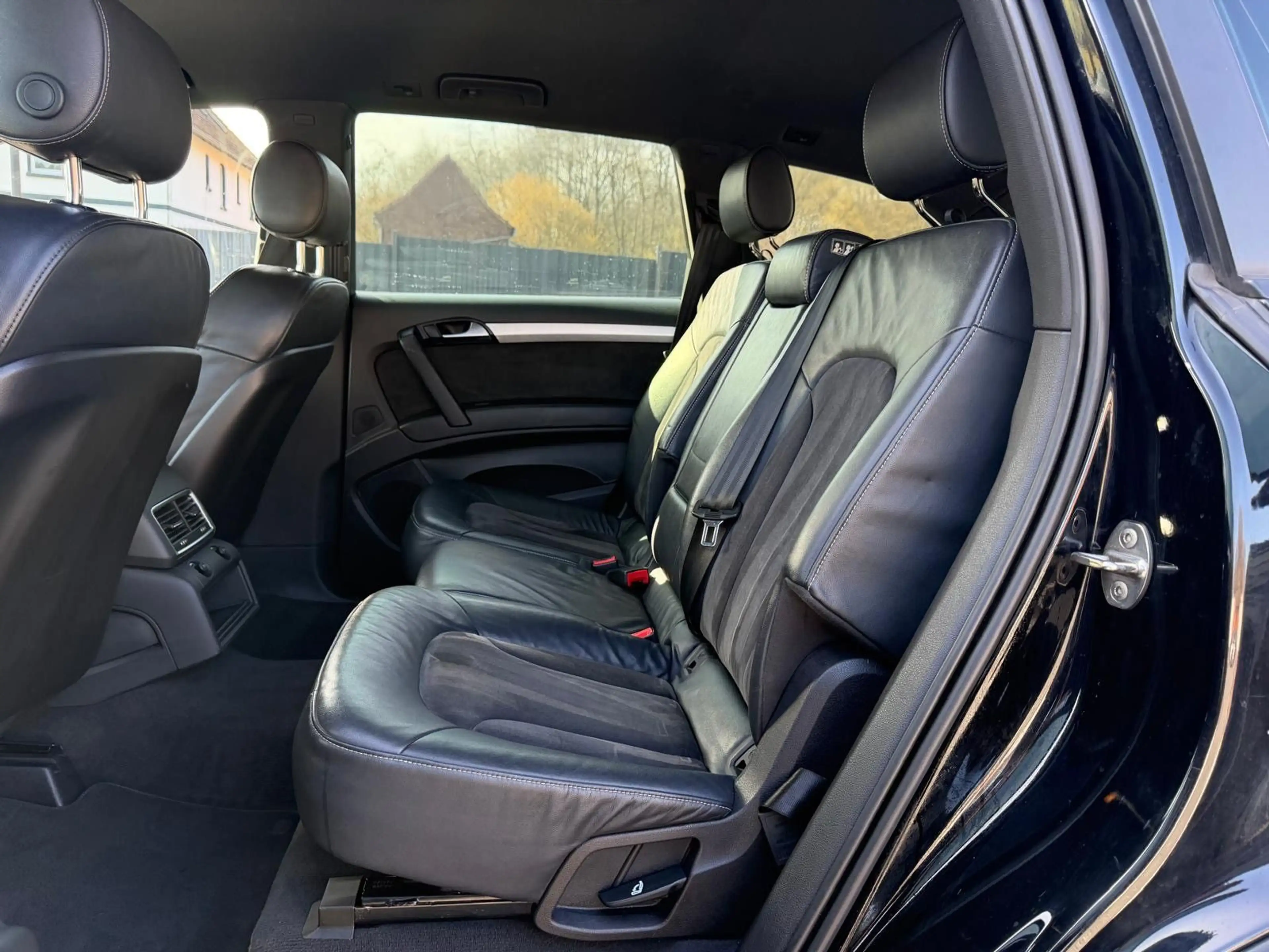 Audi Q7 3.0 TDI quattro Bi-XENON/AHK/PDC — photo 11