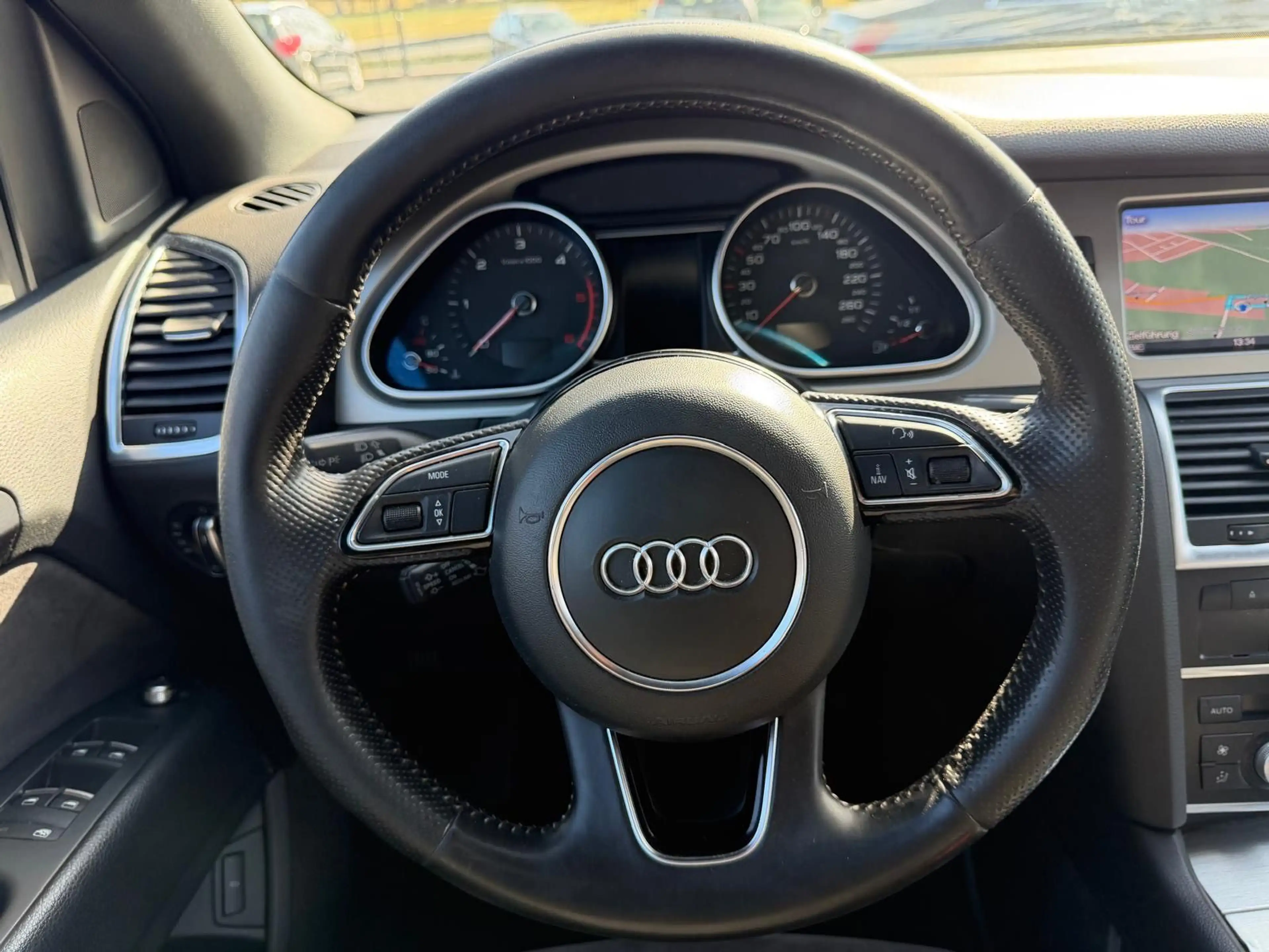 Audi Q7 3.0 TDI quattro Bi-XENON/AHK/PDC — photo 15