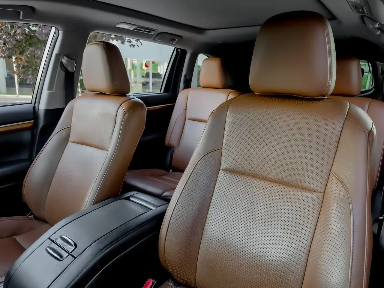 Toyota Highlander photo Toyota Highlander