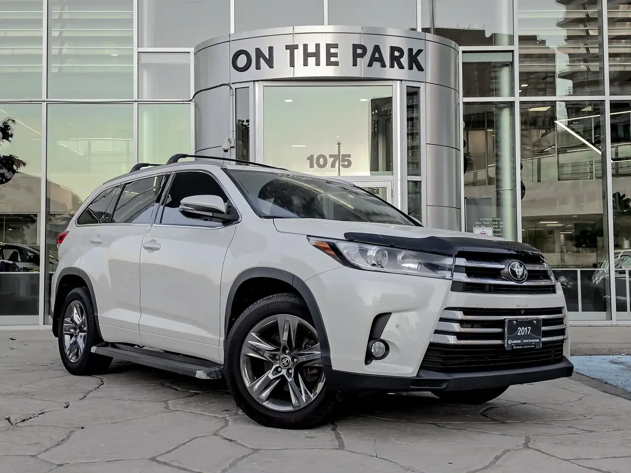 Toyota Highlander photo Toyota Highlander