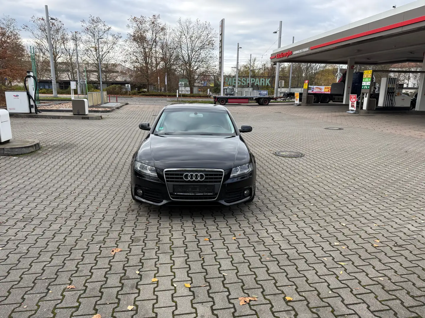 Audi A4 A4 1.8 TFSI S line Sportpaket (plus) Schwarz - 1