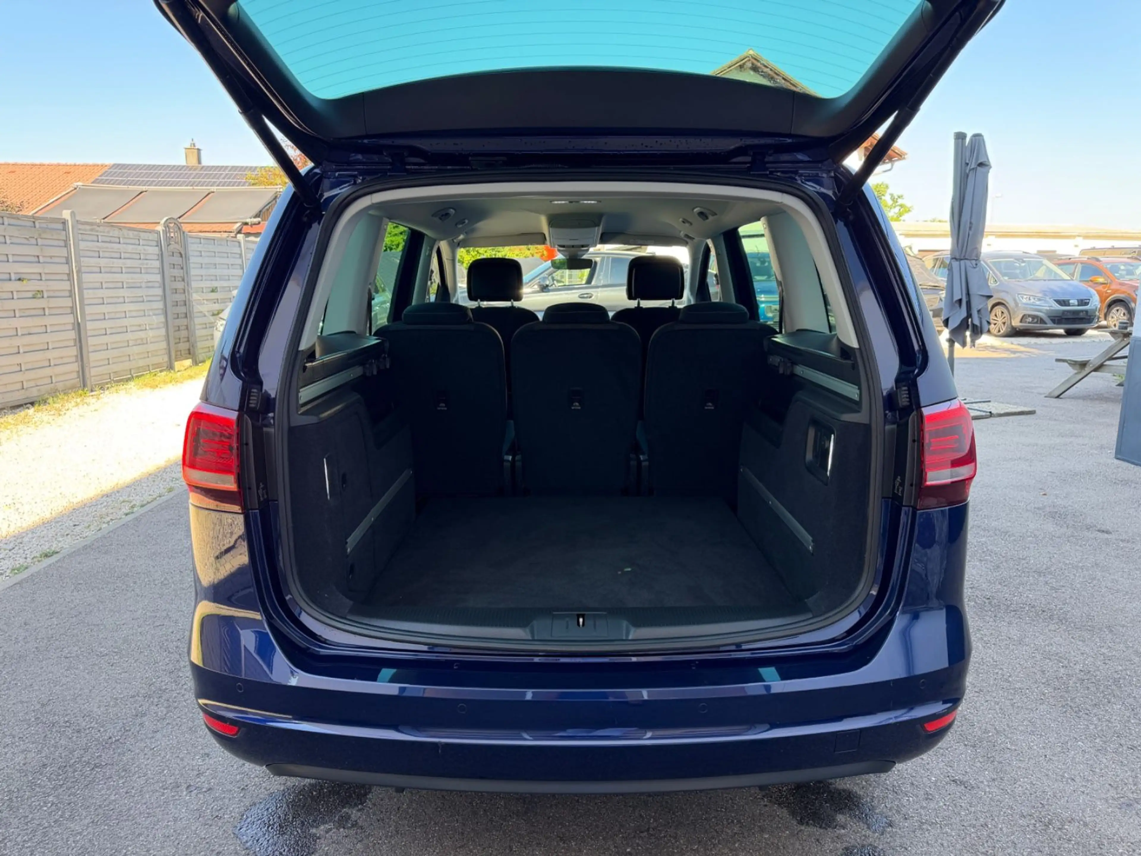 Volkswagen Sharan Comfortline BMT/Start-Stopp NAVI/2.Hd — photo 12