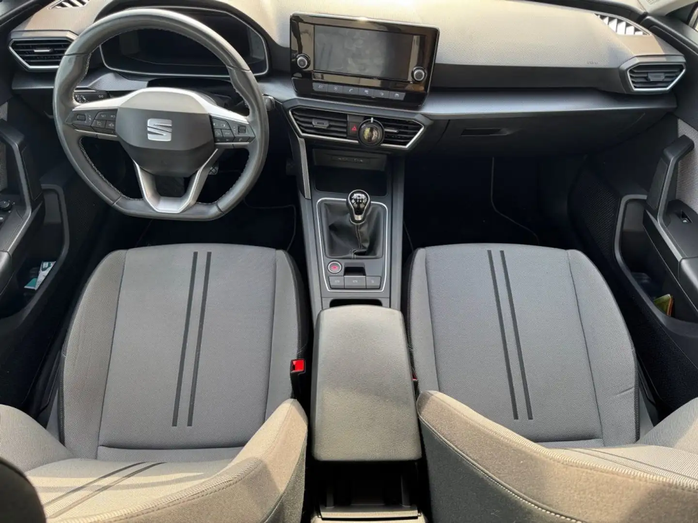 SEAT Leon 2.0 TDI 115 BVM6 Style Grau - 2
