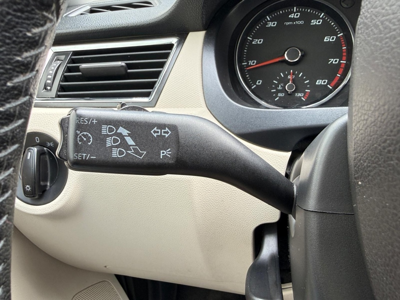 SEAT Toledo 1.2 TSI Reference — photo 12