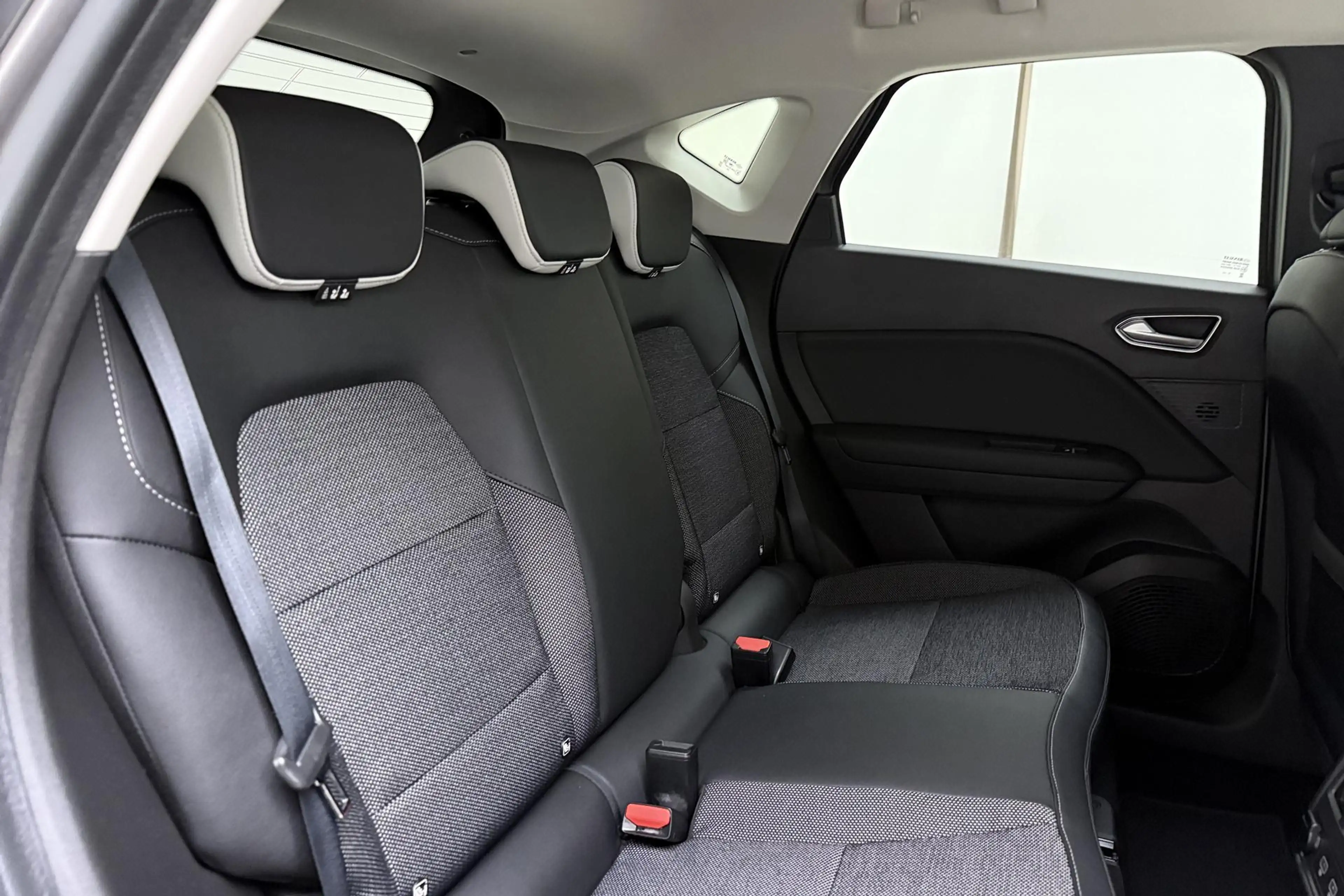 Renault Captur 1.3 TCe 155 Edition One Automaat | Navigatie | Cam — photo 14