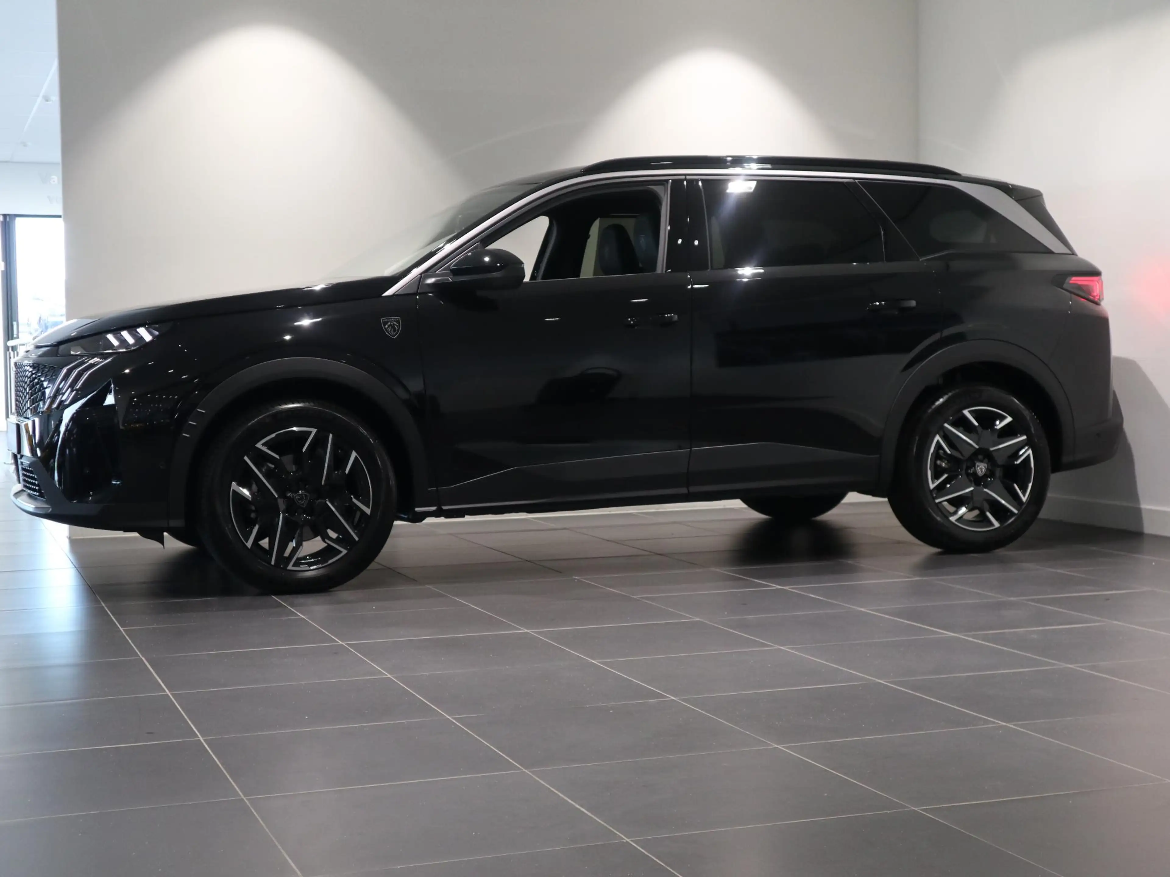 Peugeot 5008 HYBRID 145 GT - ELEKTRISCHE KOFFERKLEP - ADAPTIVE — photo 3