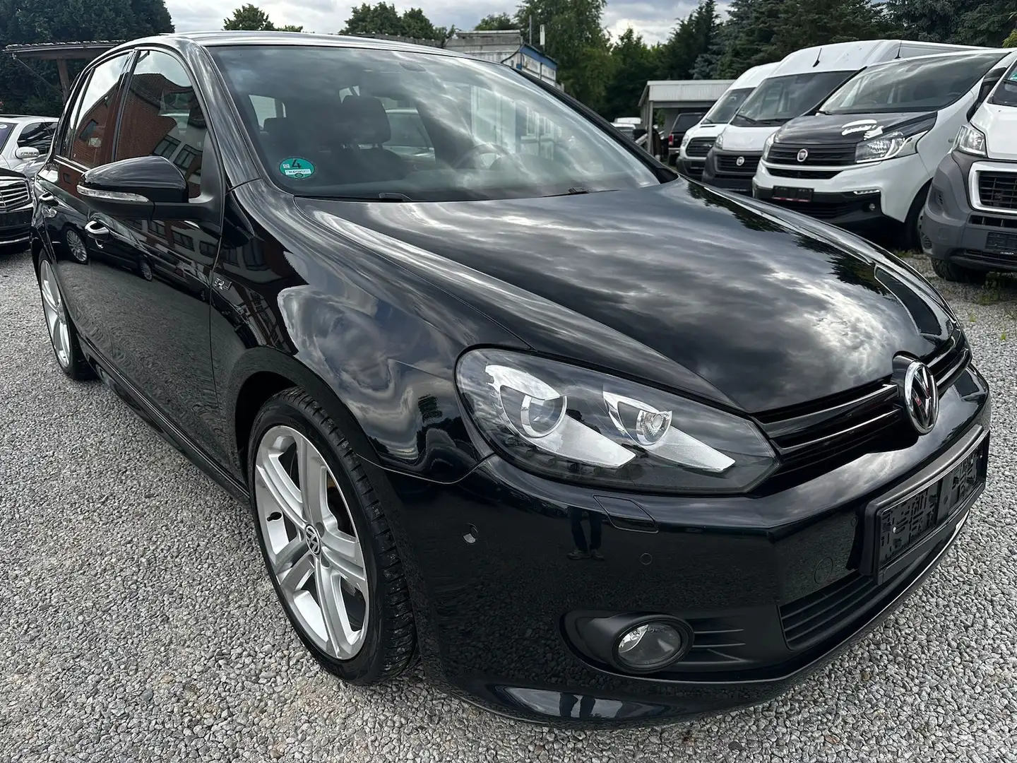 Volkswagen Golf 1,4 TSI R-Line Highline Sport*Szh*Pdc*Xenon Noir - 1