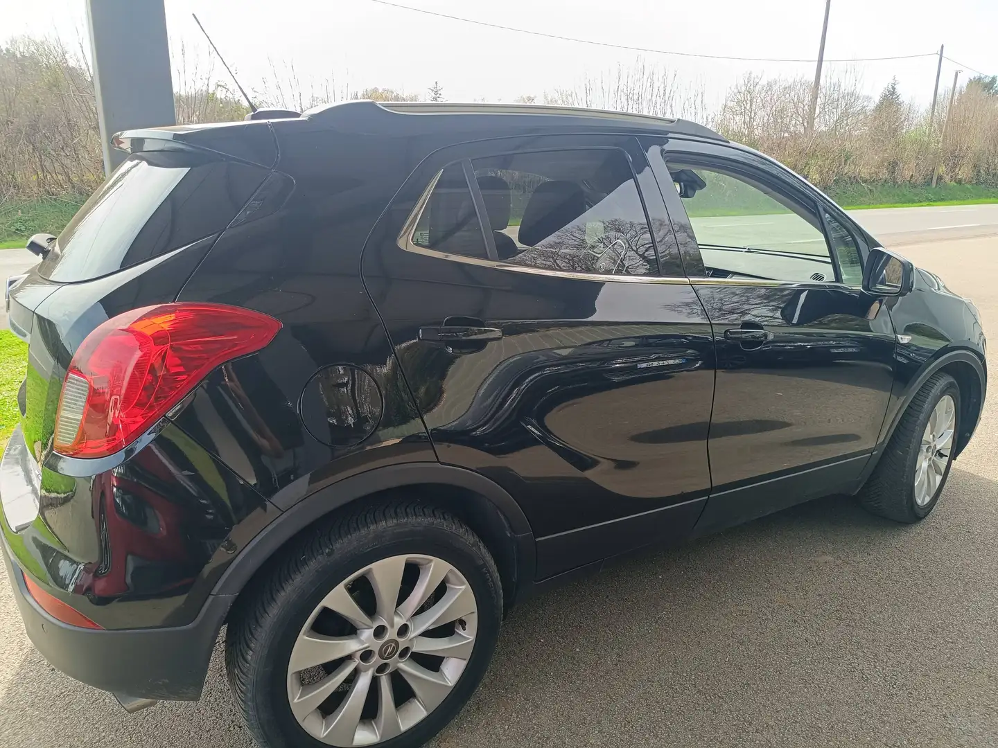 Opel Mokka X 1.4 Turbo 140ch Innovation 4x2 Schwarz - 2