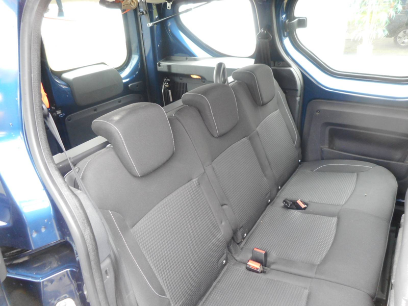 Dacia Dokker Dokker SCe 100 Comfort — photo 9