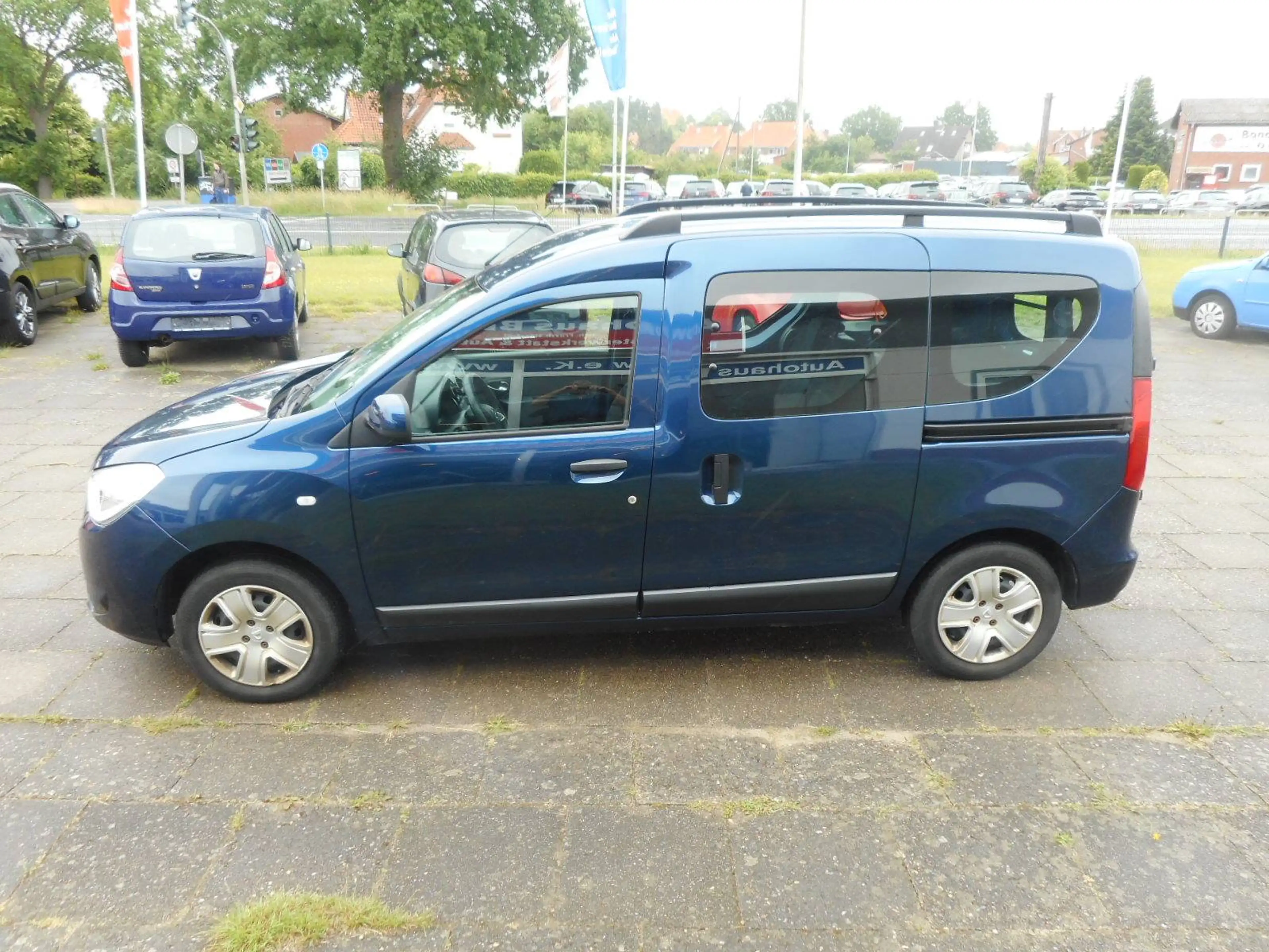 Dacia Dokker Dokker SCe 100 Comfort — photo 3