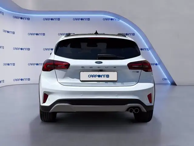 Ford Focus view 4