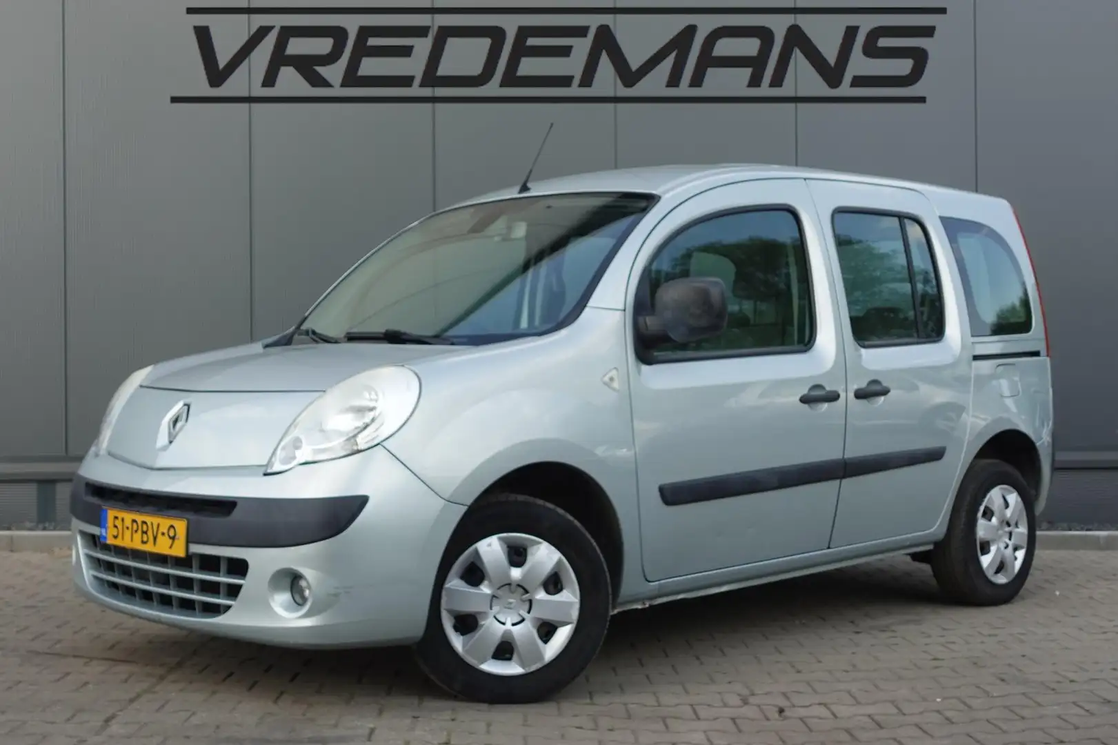 Renault Kangoo Family 1.6-16V Expression Szürke - 1