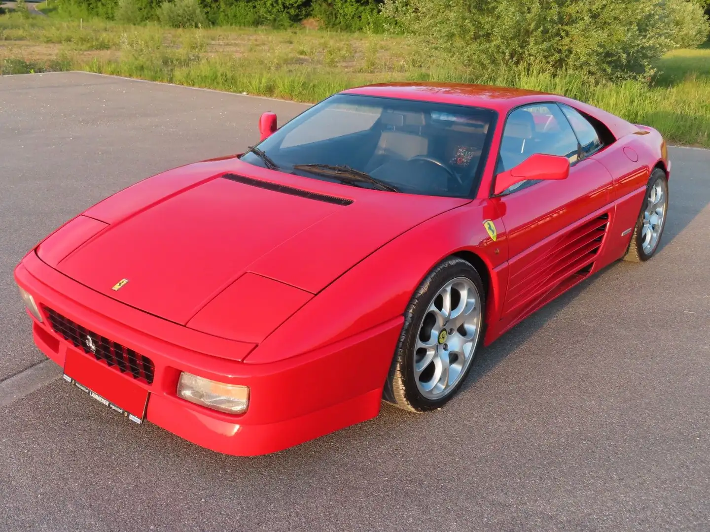 Ferrari 348 tb Service inkl. Zahnriemen neu Rot - 2