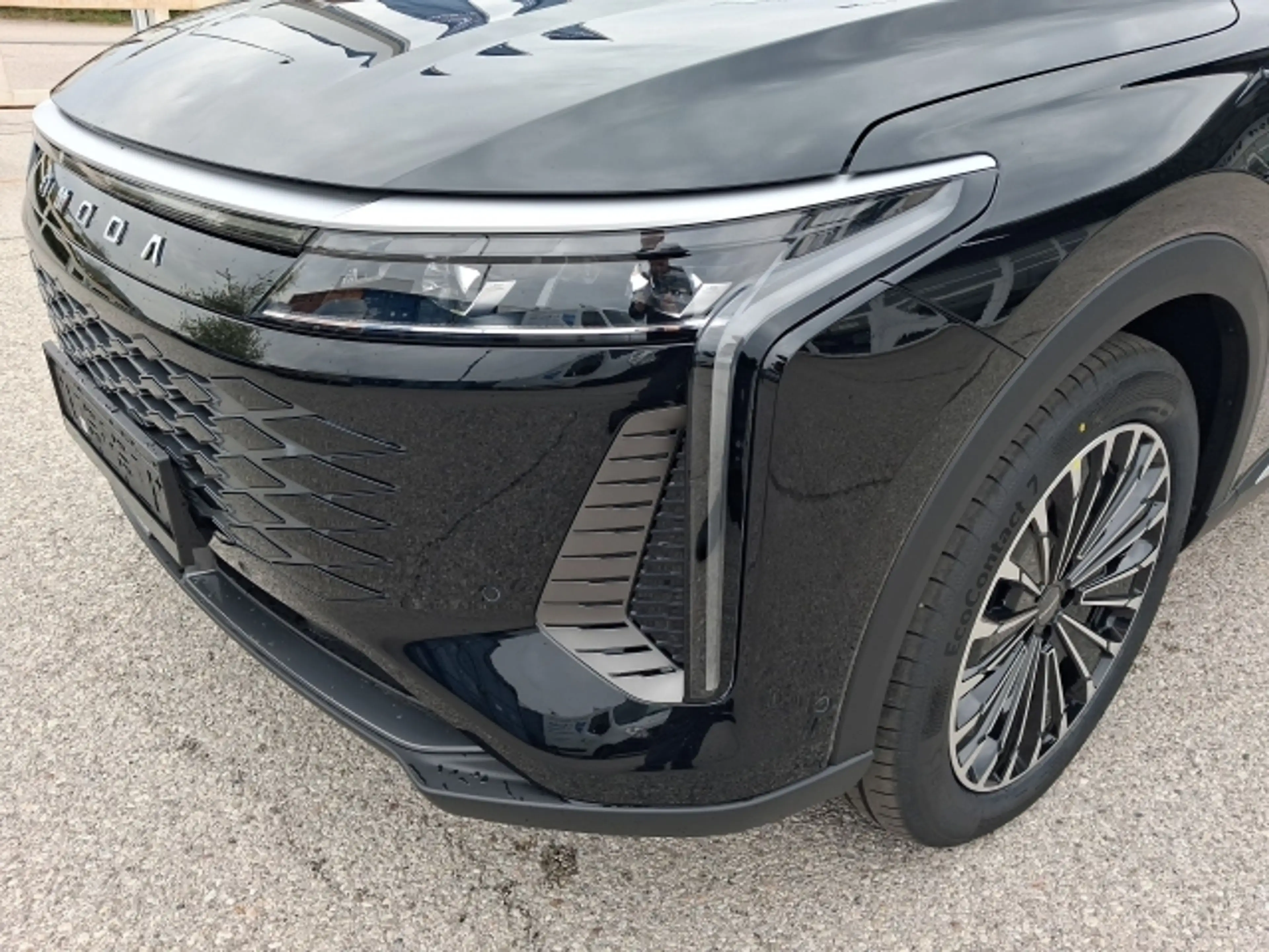 Omoda 9 Omoda 9 Plug-In Hybrid — photo 9