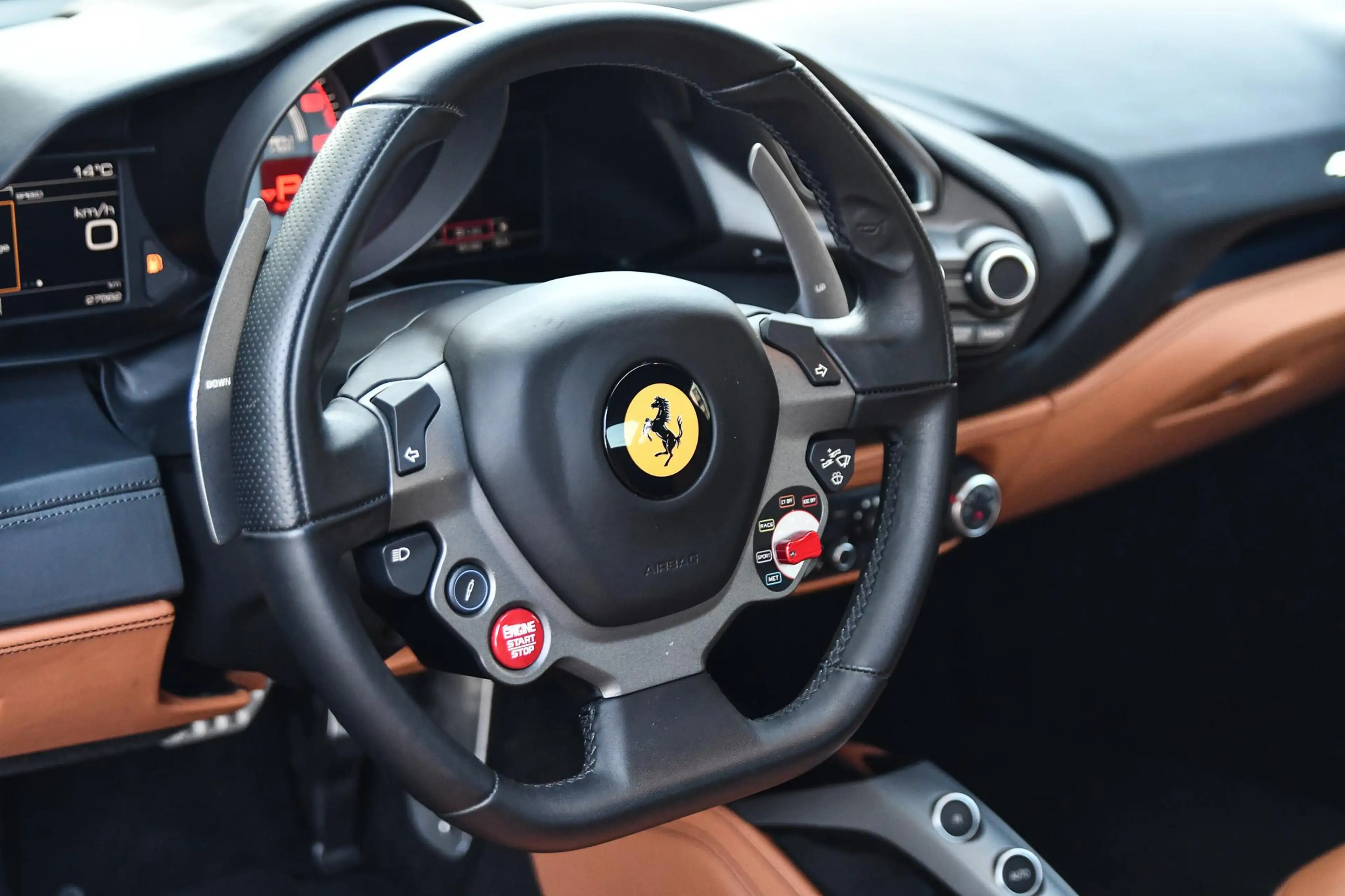Ferrari 488 3.9 GTB HELE Rosso Corsa |OrigineelNL|DealerOH| — photo 11