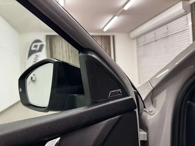 Skoda Octavia view 9