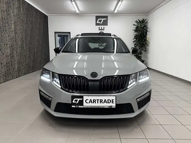 Skoda Octavia view 3
