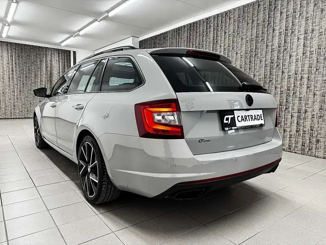 Skoda Octavia view 7