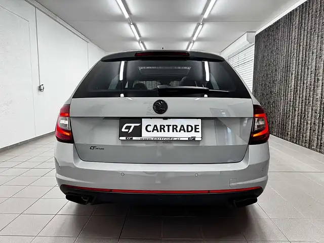 Skoda Octavia view 8
