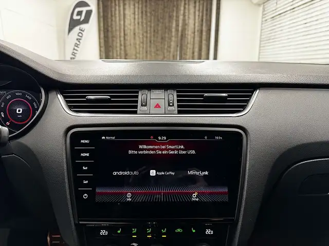 Skoda Octavia view 21