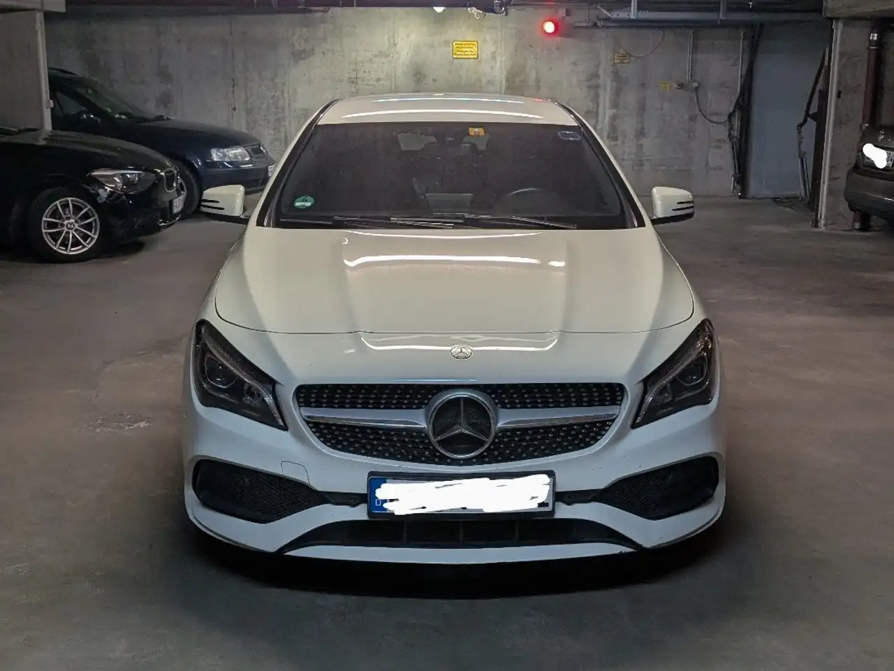 Mercedes-Benz CLA 180