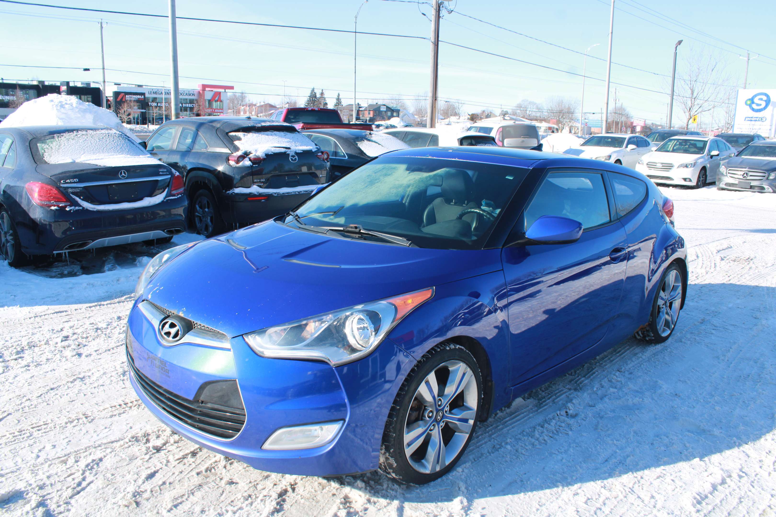 2013 Hyundai Veloster w-Tech - Image 2