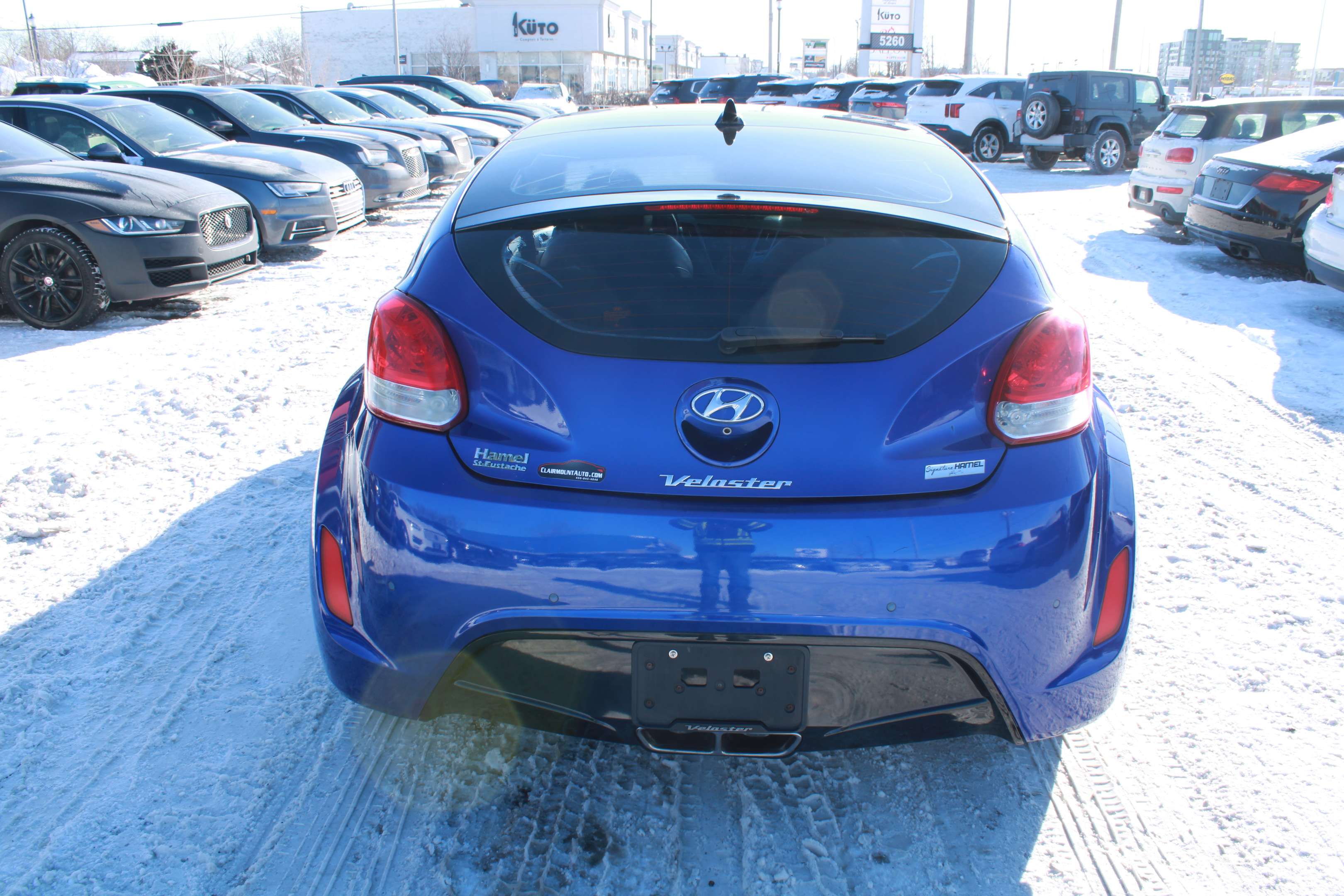 2013 Hyundai Veloster w-Tech - Image 5