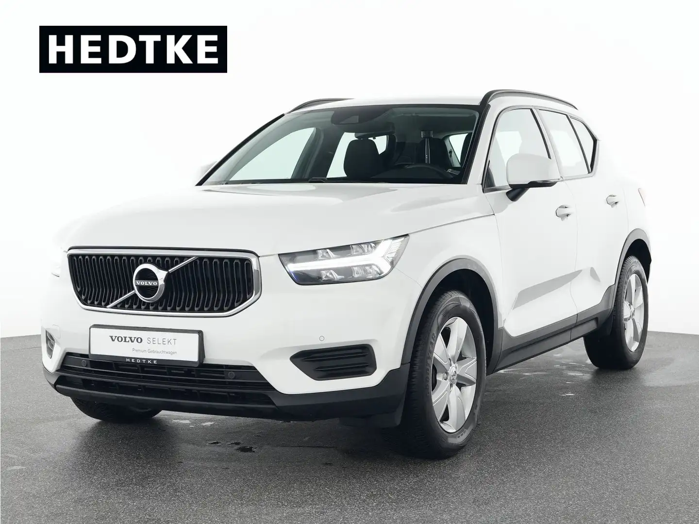 Volvo XC40 T3 Geartronic Momentum Core 17"+NAVI+RFK Weiß - 1