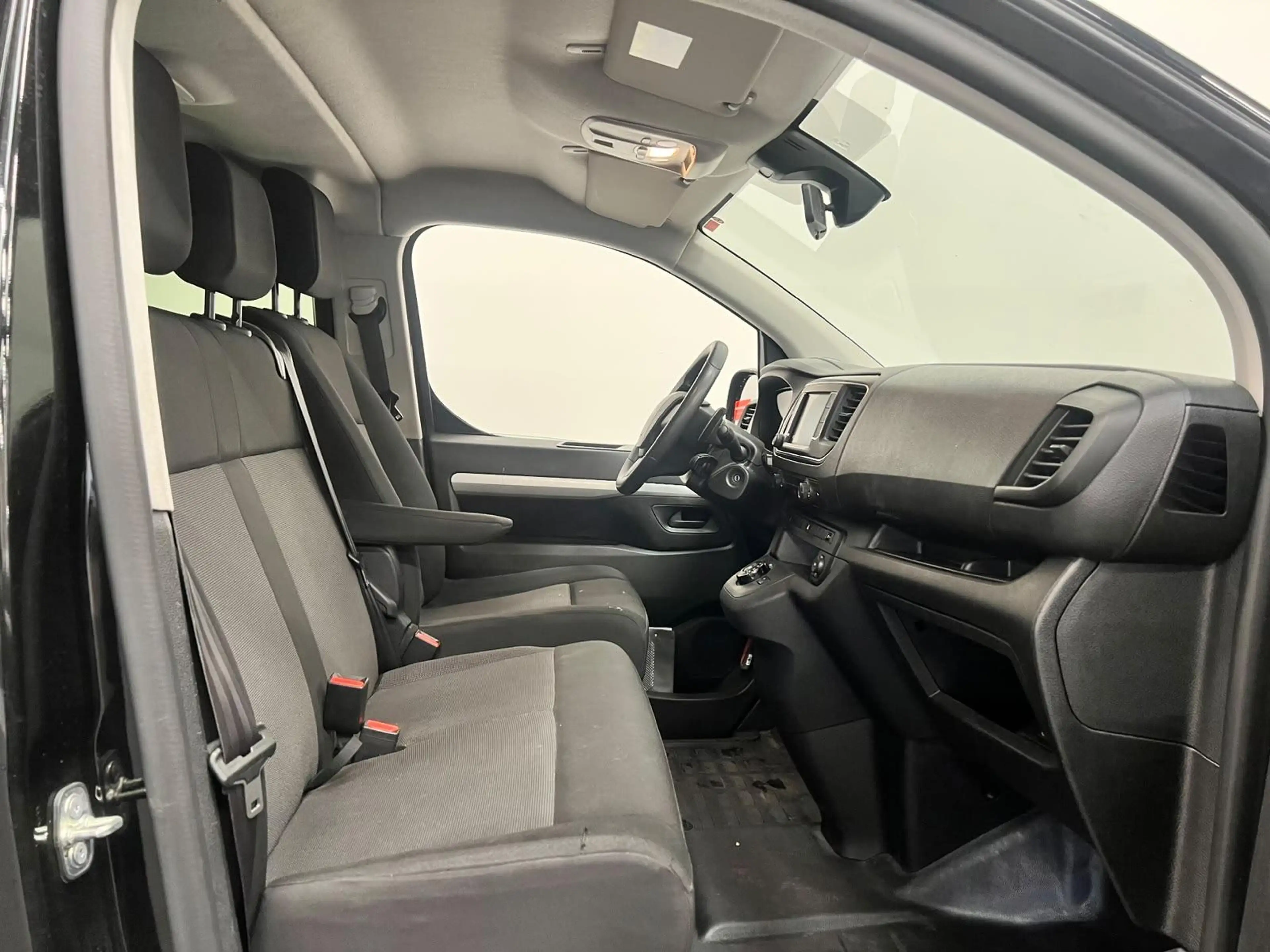 Peugeot Expert 2.0 180PK L3 Premium Dubbele Cabine Automaat Airco — photo 11
