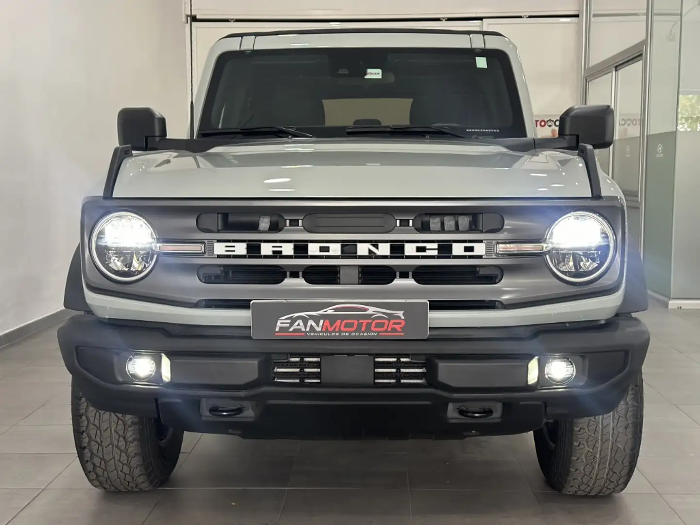 Ford Bronco Wildtrack 2.3L EcoBoost 4x4 4P Aut. Gris - 1