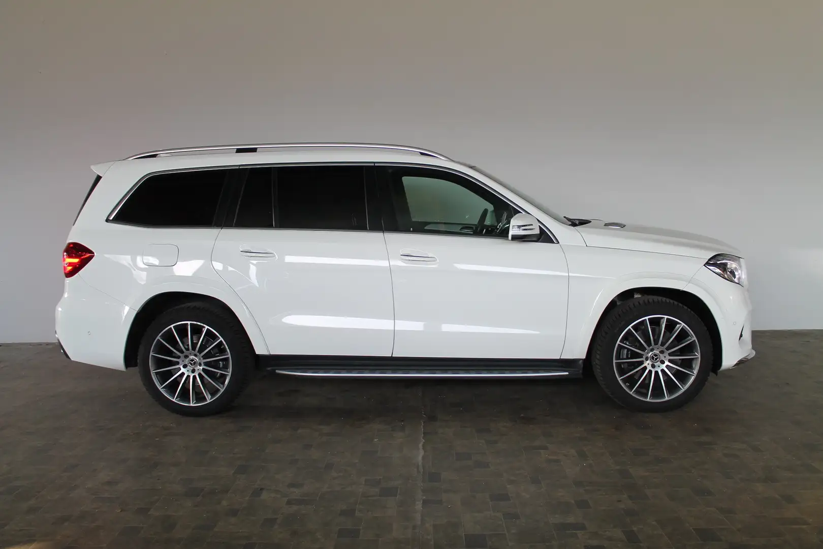 Mercedes-Benz GLS 350 GLS 350 d 4Matic AMG Styling, 7 Sitzer, ACC, Pano Alb - 1