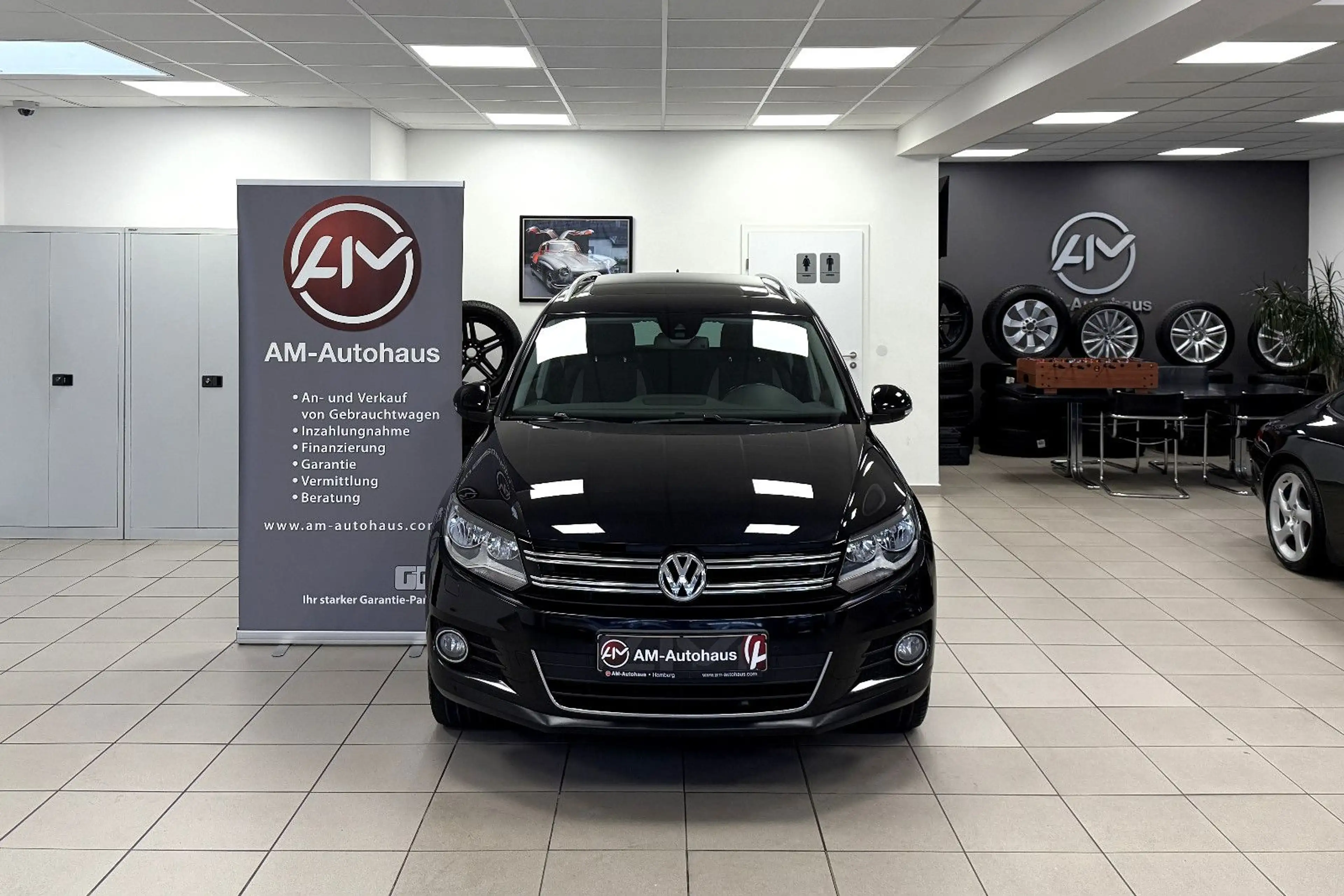 Volkswagen Tiguan 2,0 TSI 4Motion *Life*PanSD*Navi*DYNAUDIO — photo 9