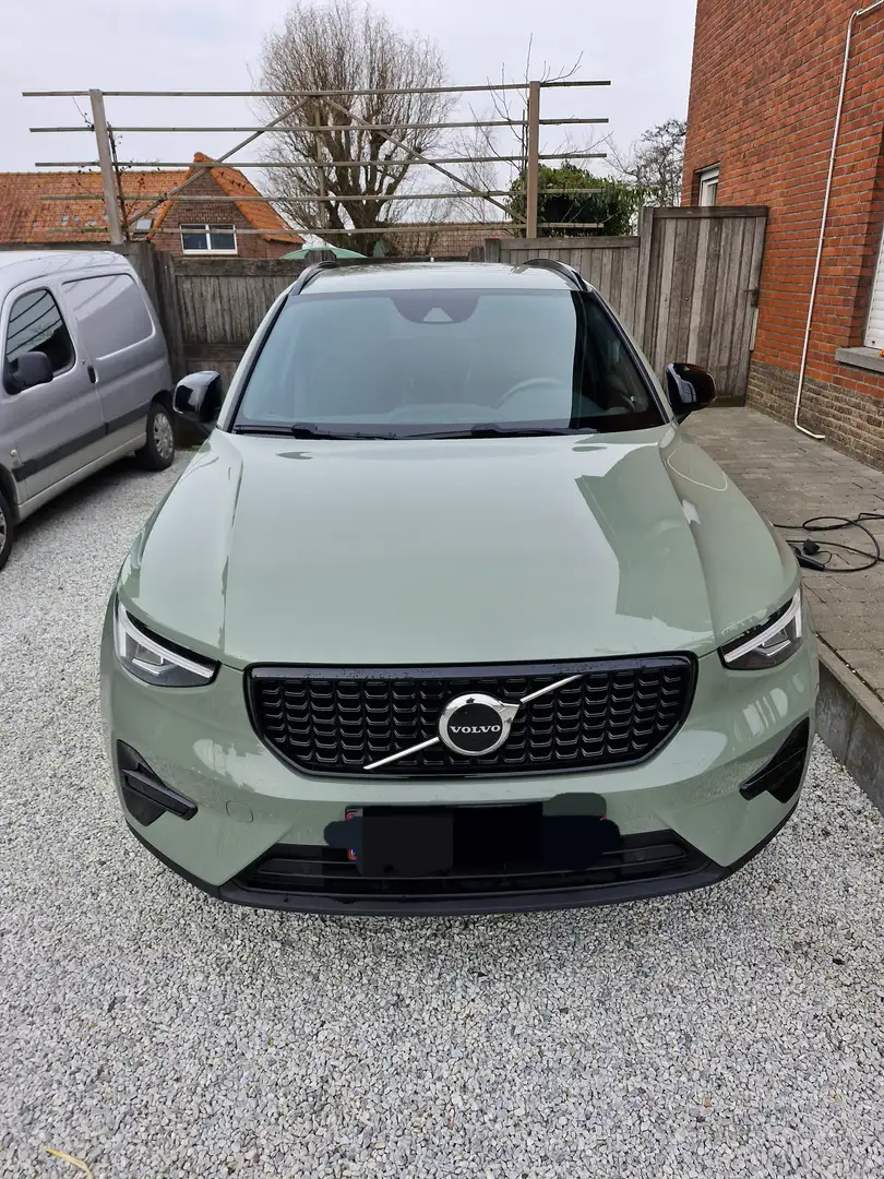 Volvo XC40 XC40+T4+Recharge+DKG+Plus+Dark Groen - 1