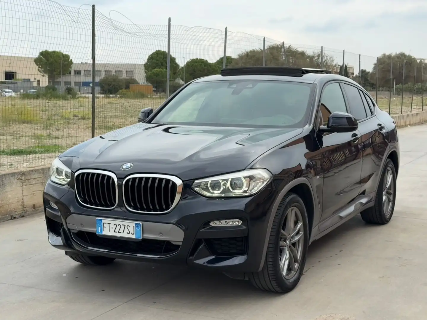 BMW X4 X4 xDrive20d xLine Blu/Azzurro - 2