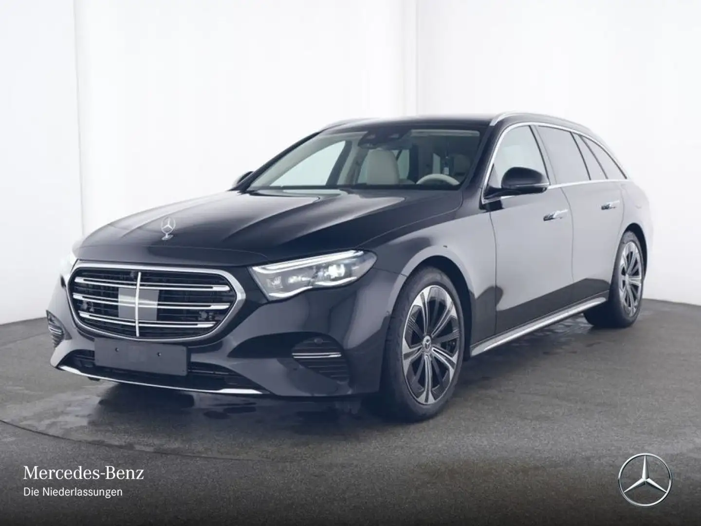 Mercedes-Benz E 300 de T Hybrid Fahrass 360° Pano Burmester PTS Noir - 2