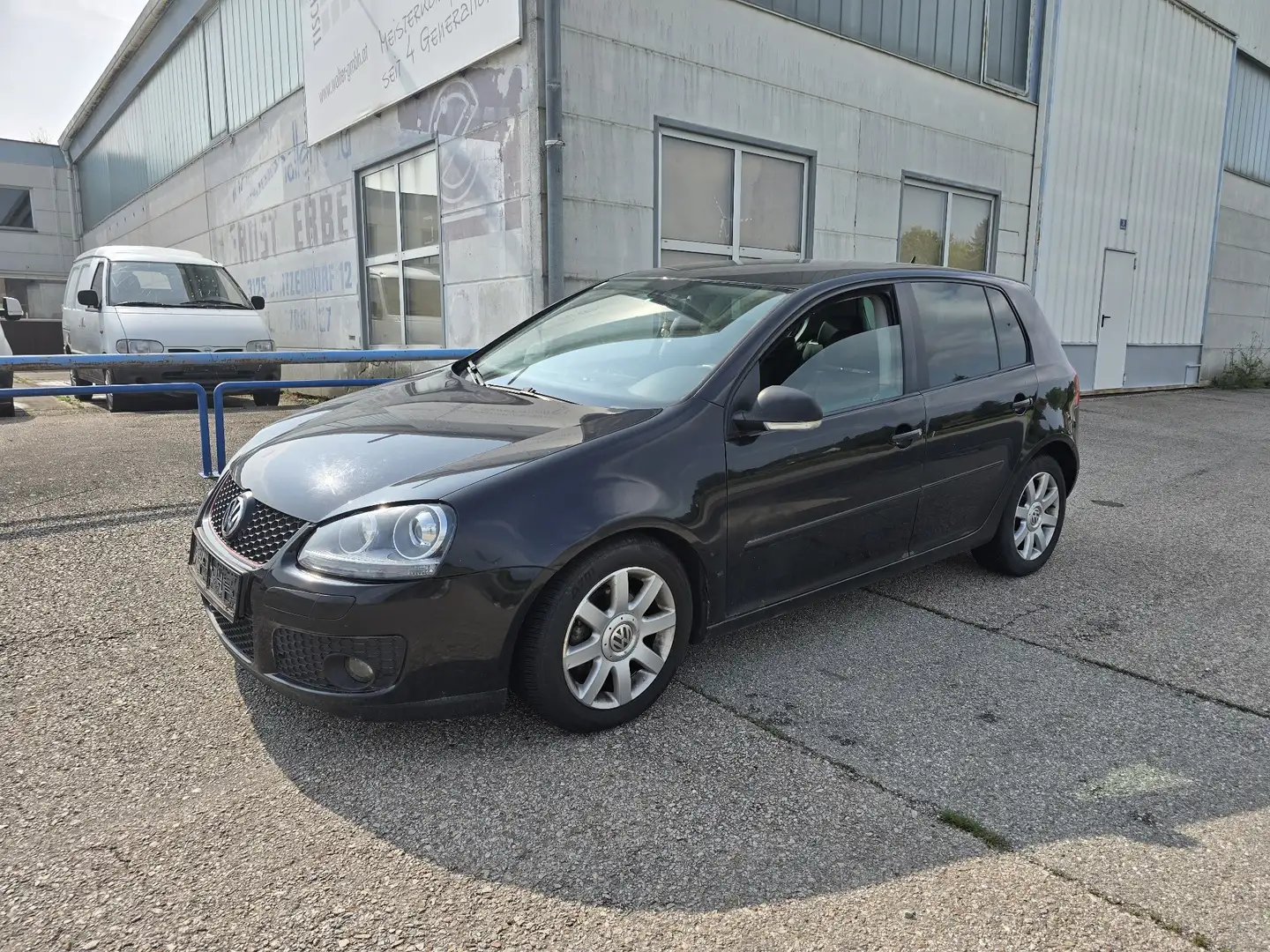 Volkswagen Golf Comfortline 1,9 TDI DSG - 2
