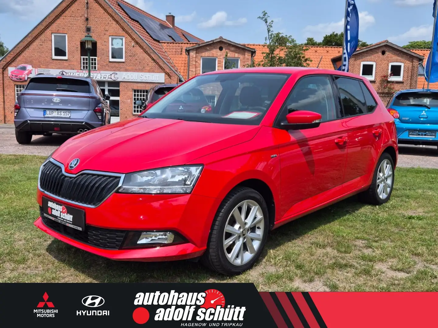 Skoda Fabia 1.0 Clever Rood - 1