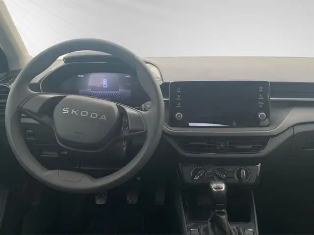 Skoda Fabia view 11