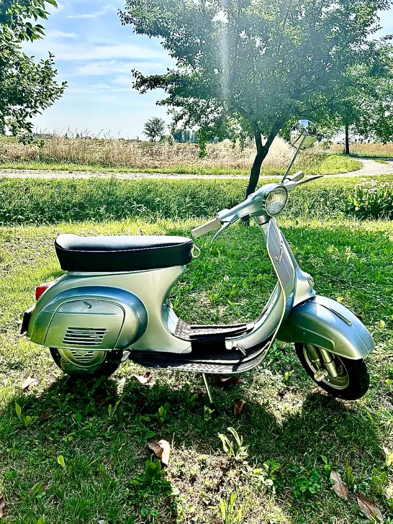 Vespa 50 L (Lusso 3 marce) - 1