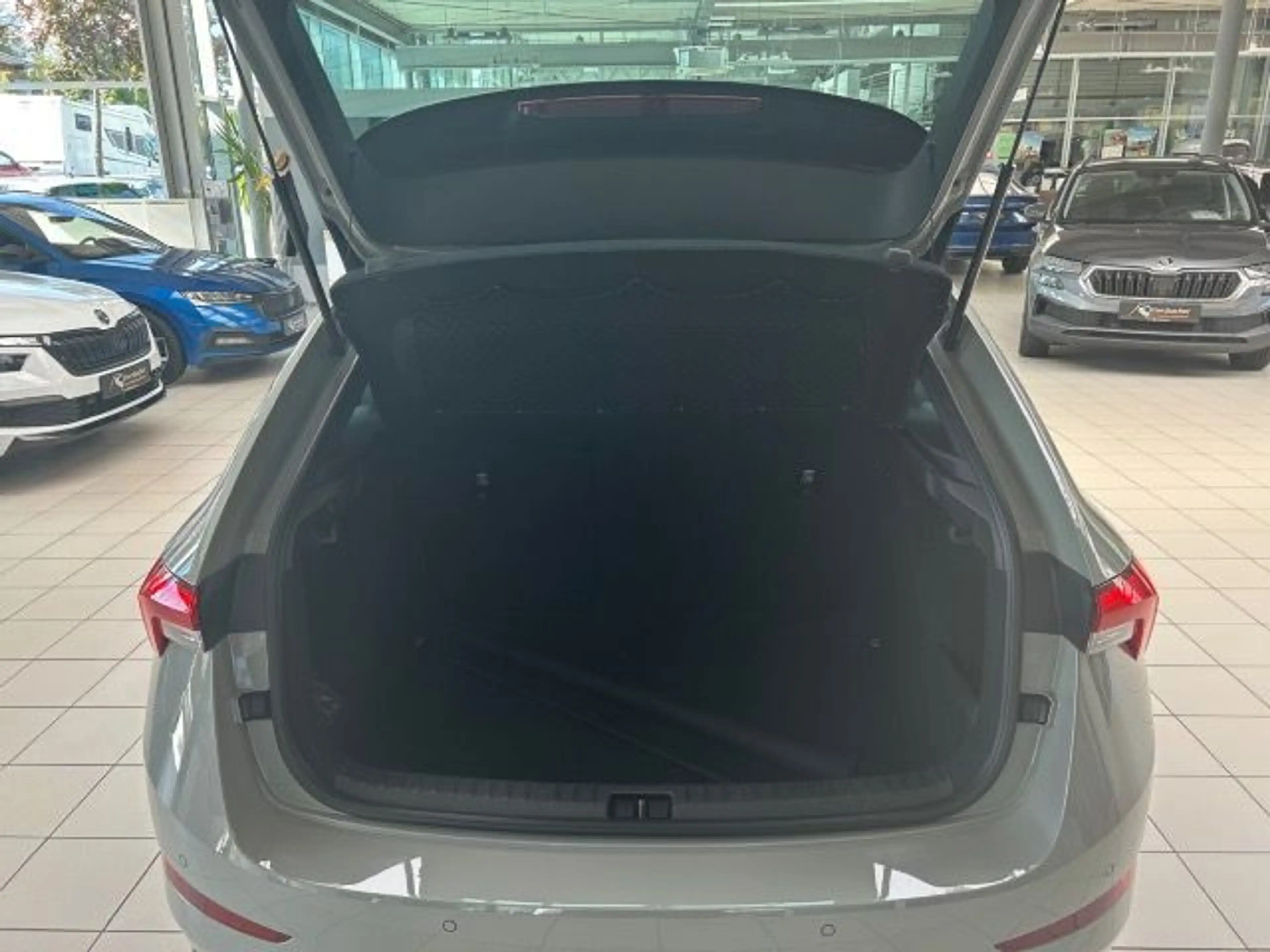 Skoda Scala 1.5 TSI DSG  Monte Carlo  AHK Kamera — photo 8