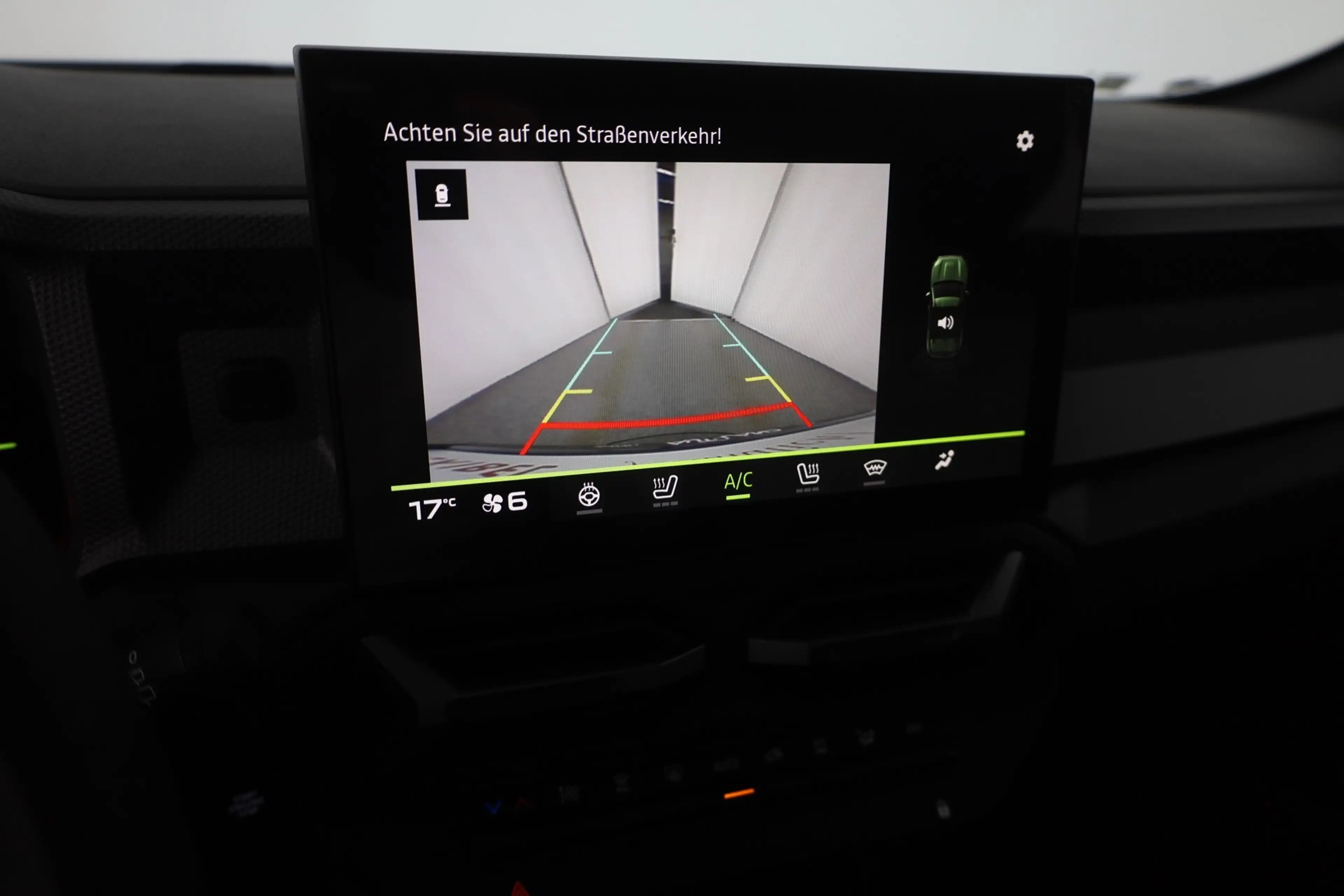 Dacia Duster Journey mHev 140 LED Navi Kamera — photo 28