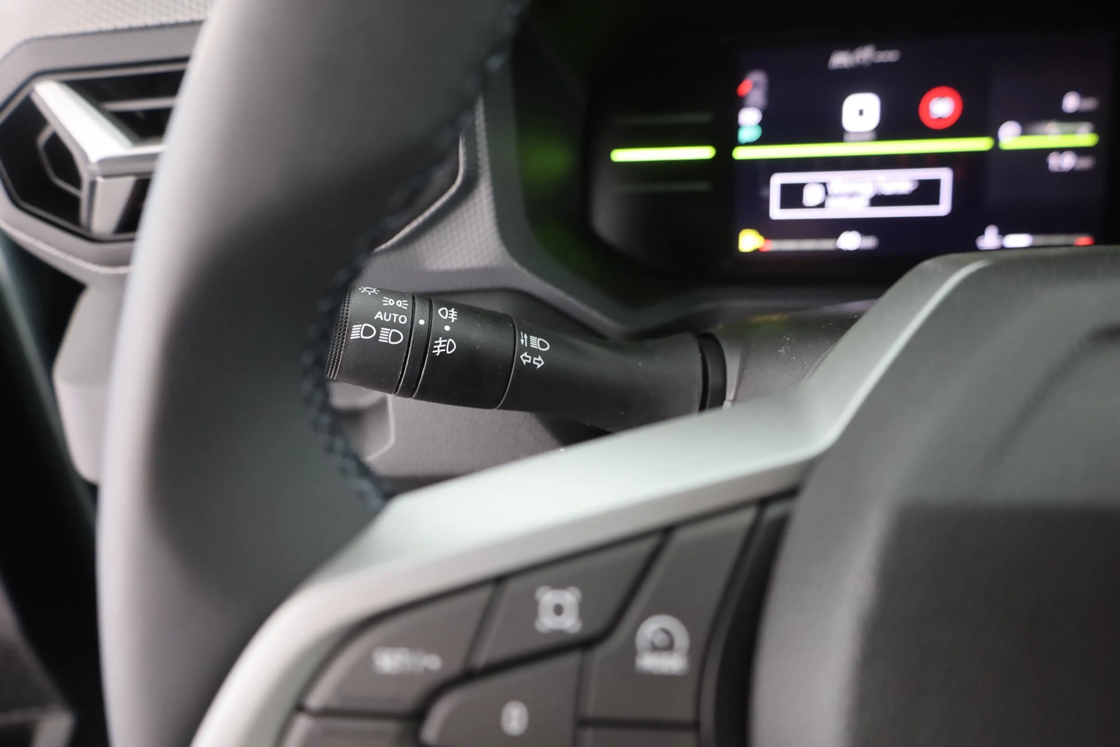 Dacia Duster Journey mHev 140 LED Navi Kamera — photo 19