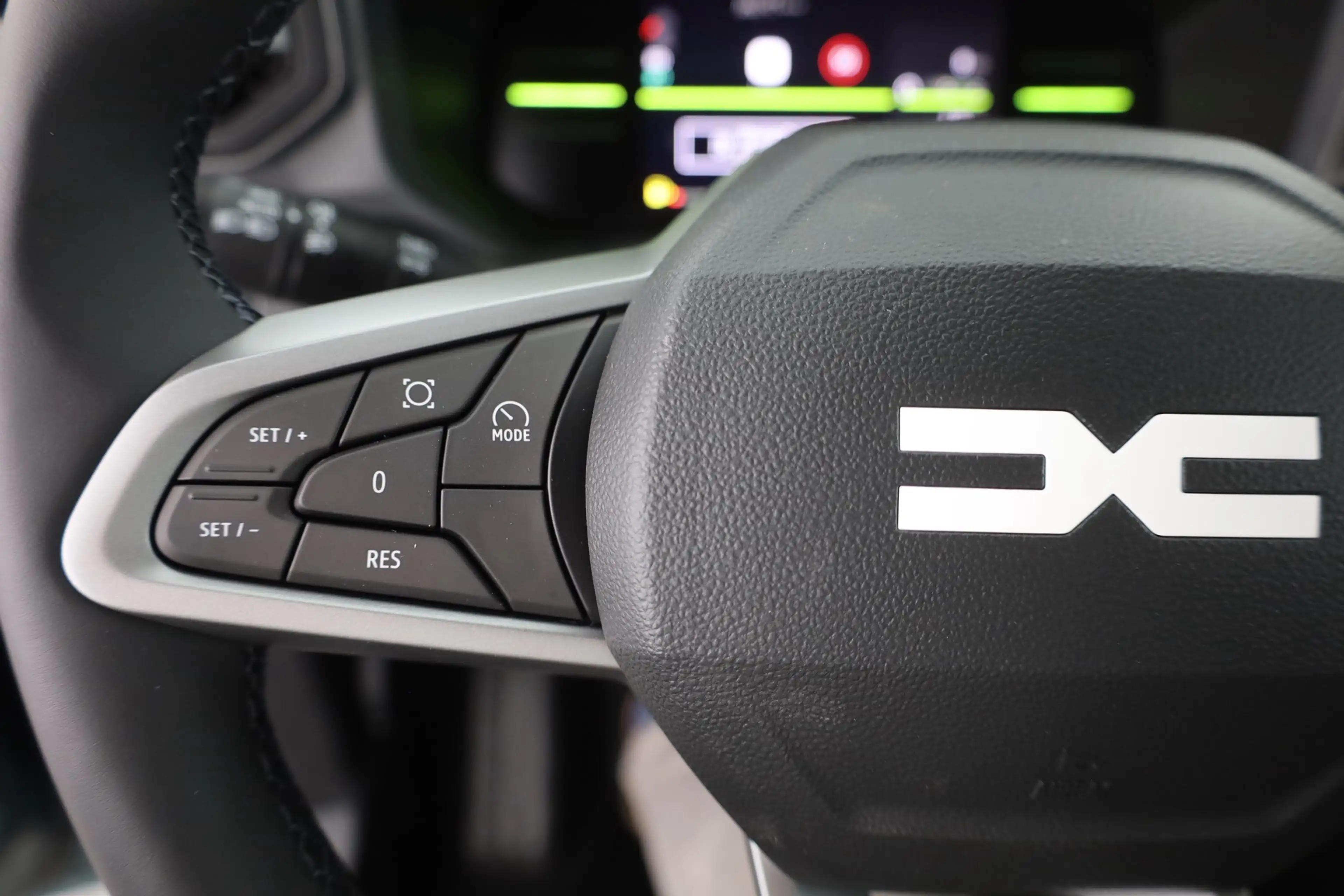 Dacia Duster Journey mHev 140 LED Navi Kamera — photo 16