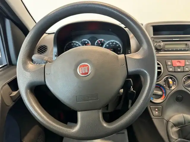 Fiat Panda view 10