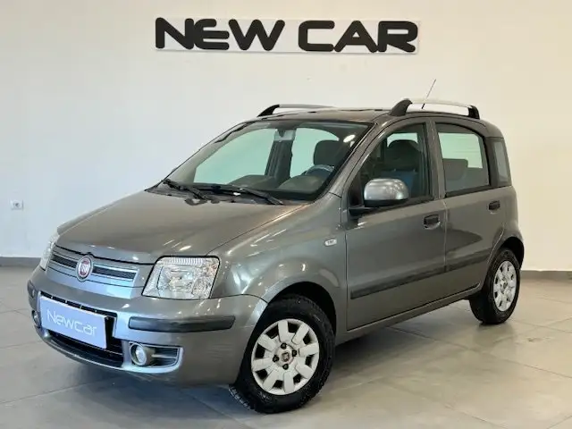 Fiat Panda view 3
