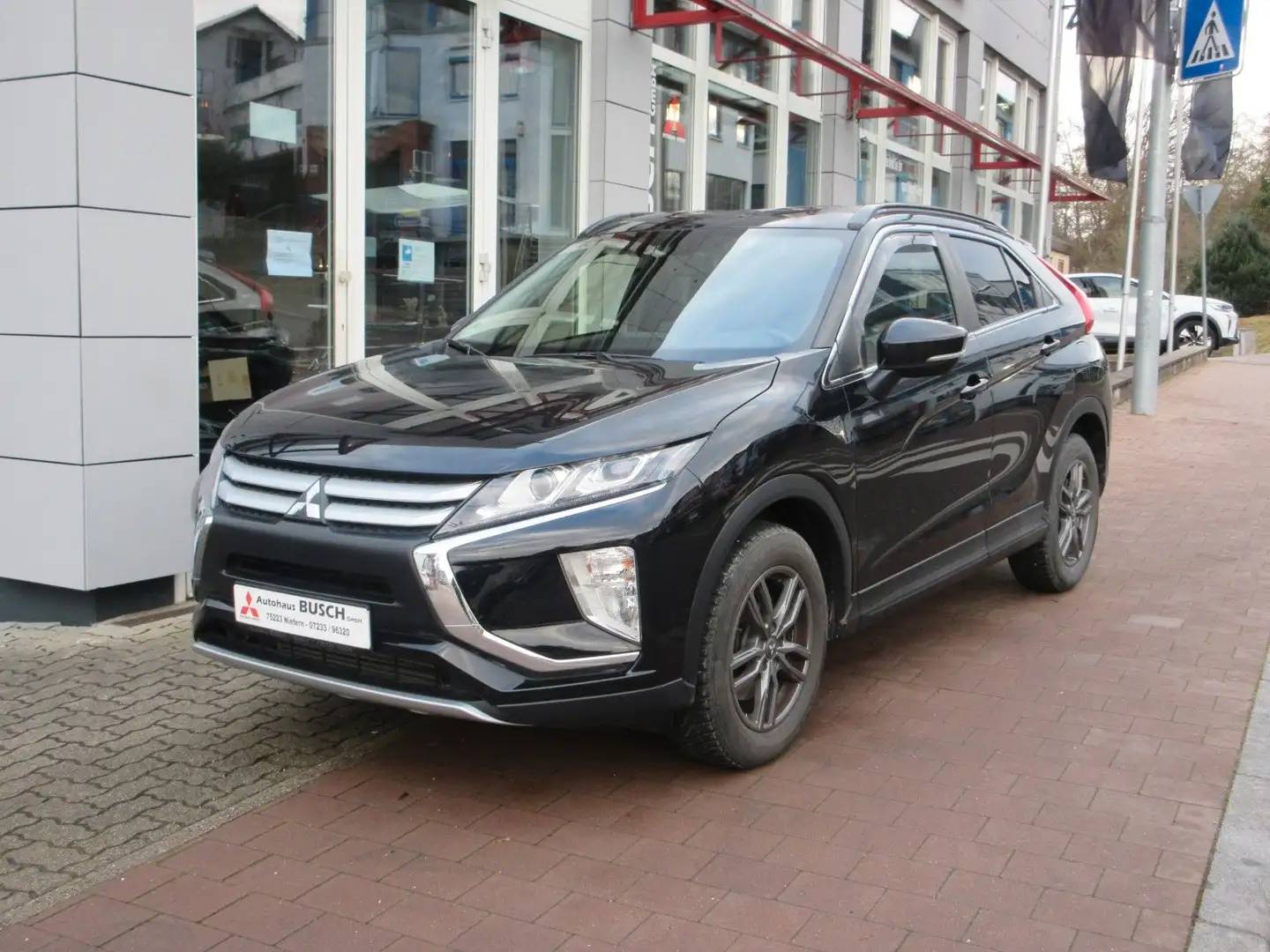Mitsubishi Eclipse Cross 1.5 Diamant CVT /AHK Noir - 1