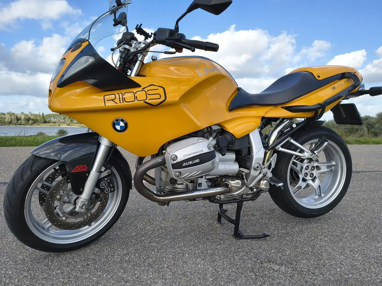 BMW R 1100 S