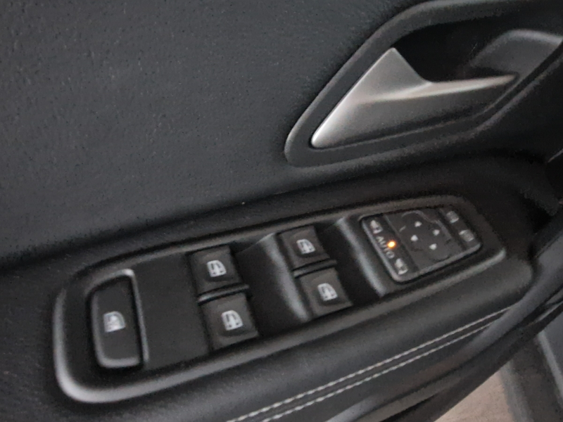 Dacia Duster Journey TCe 150 EDC — photo 11
