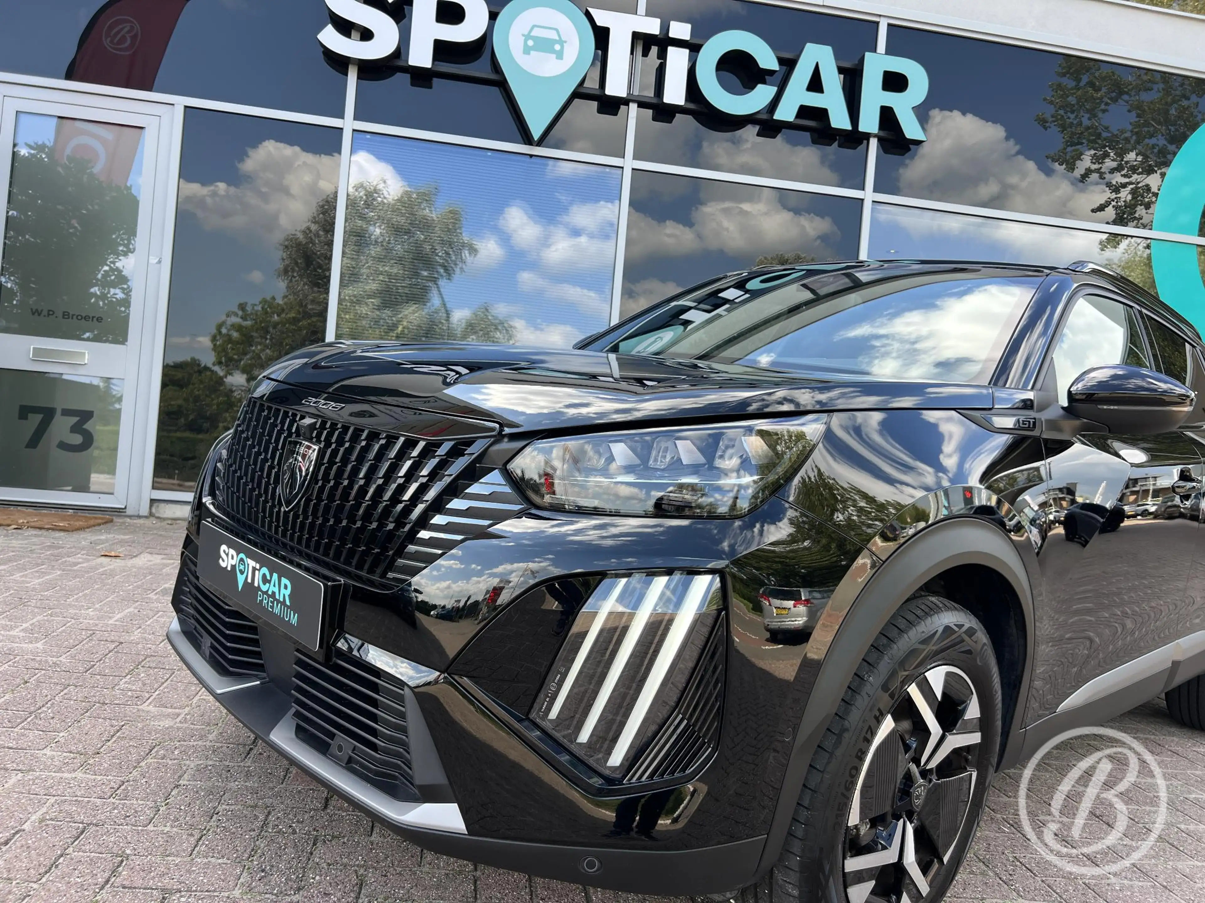 Peugeot 2008 1.2 Hybrid 136 GT Automaat | Panoramadak — photo 12